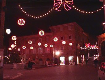 �N���X�}�X�̊X��