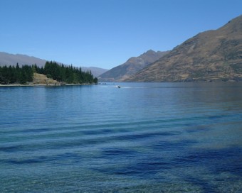 �A�[�~�e�[�W�z�e�������