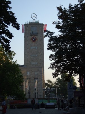 �i�V���g�D�b�g�K���g�����w�j